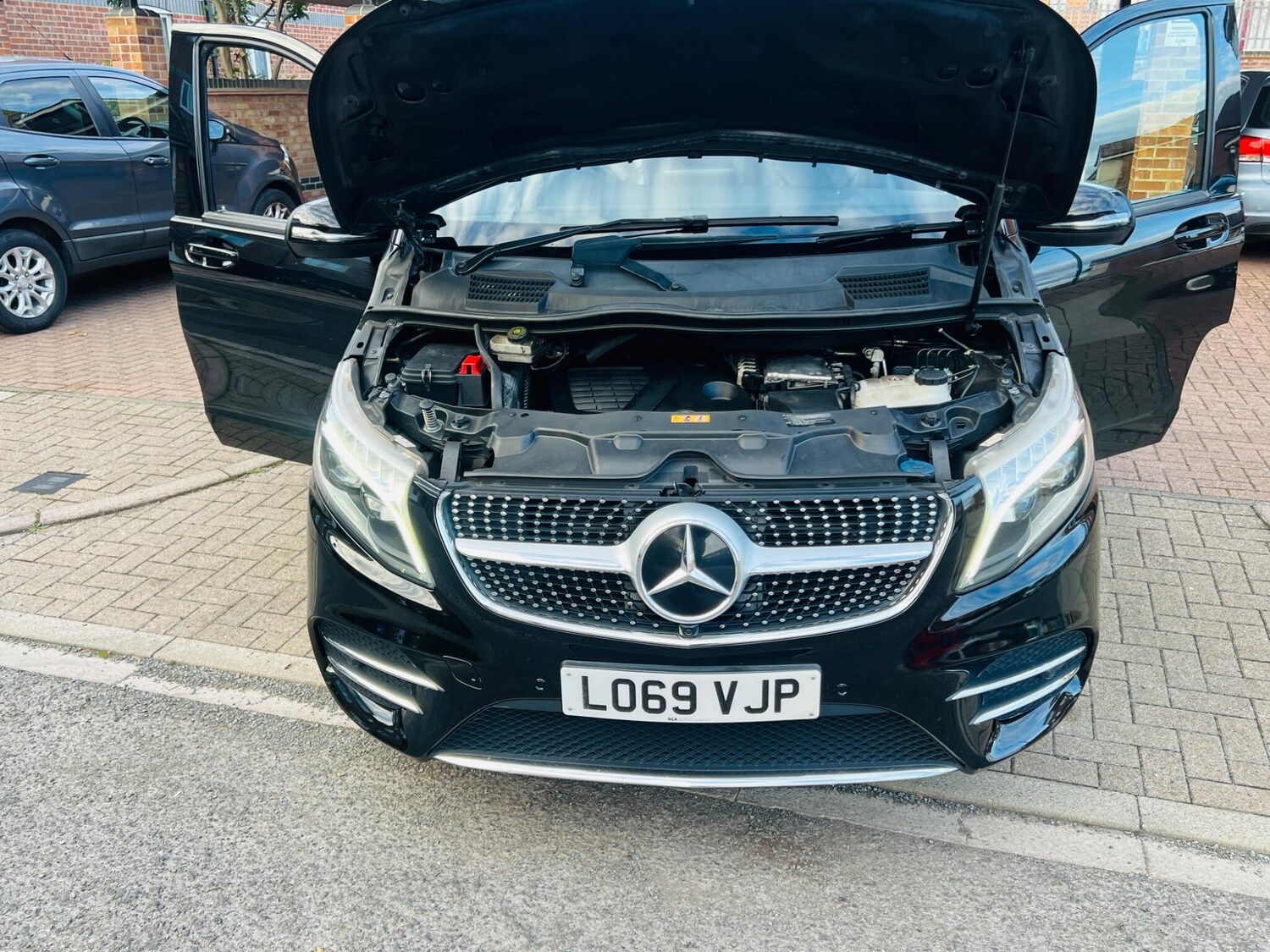 Used Mercedes-Benz V-Class 2019 for sale - 76486863: Photo 41