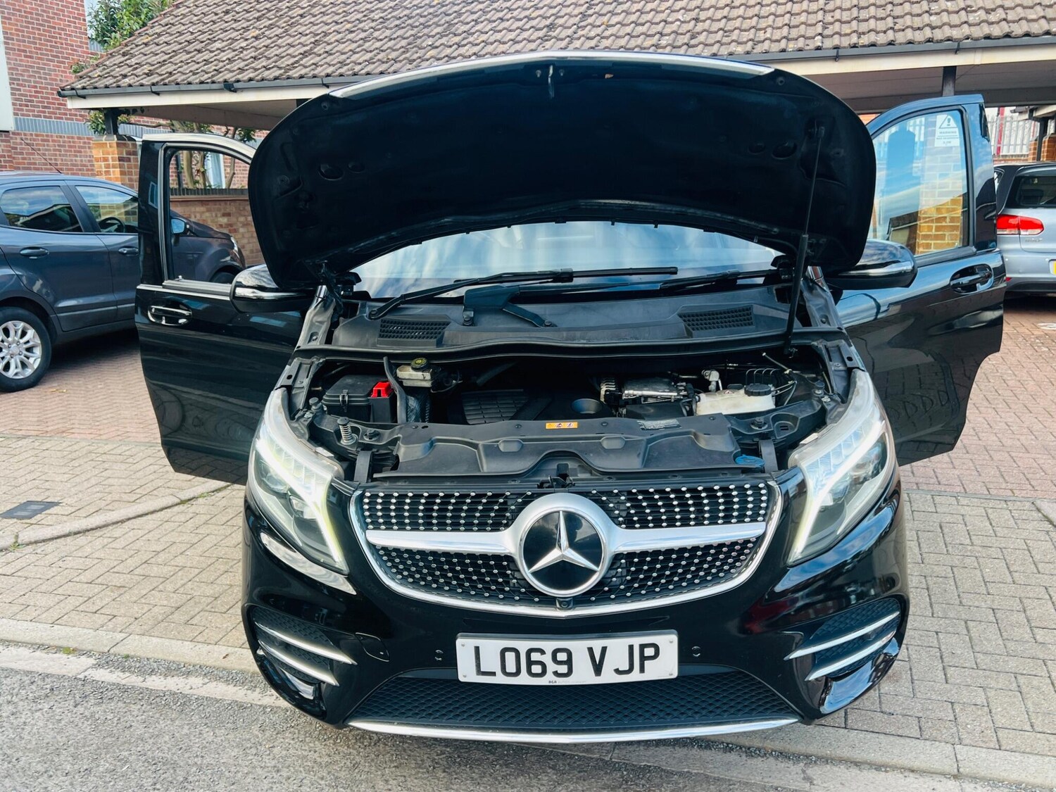 Used Mercedes-Benz V-Class 2019 for sale - 76486863: Photo 42