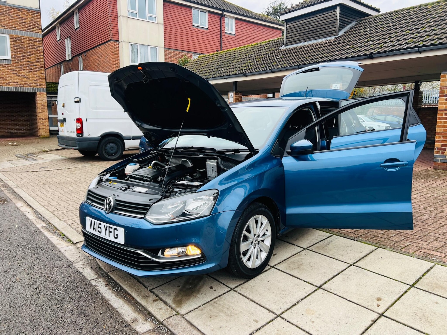 Used Volkswagen Polo for sale - 77017184: Photo 4