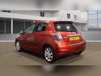 Used Toyota Yaris 2013 for sale - 77015971: Photo