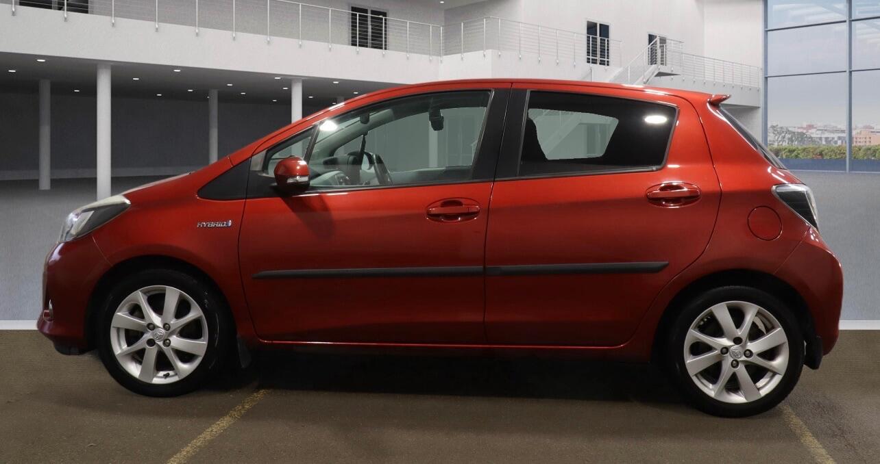 Used Toyota Yaris 2013 for sale - 77015971: Photo 6