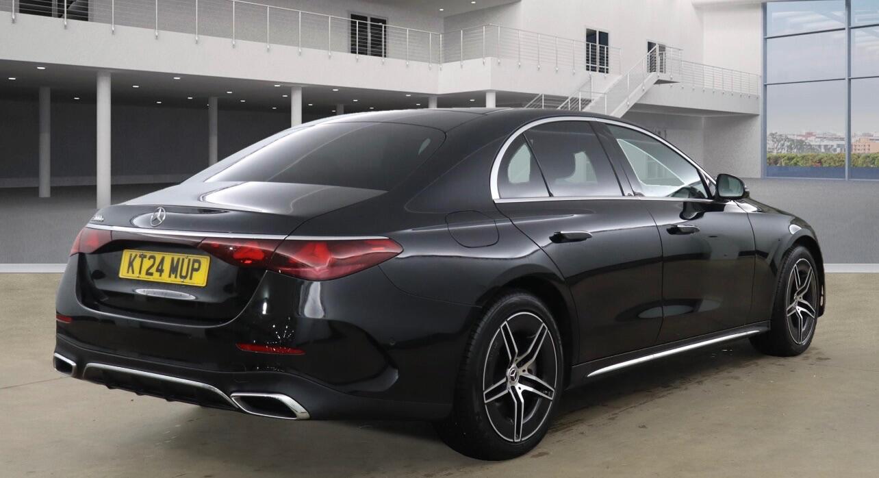 Used Mercedes-Benz E Class 2024 for sale - 76996794: Photo 3