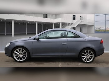 Used Volkswagen EOS 2010 for sale - 76592828: Photo