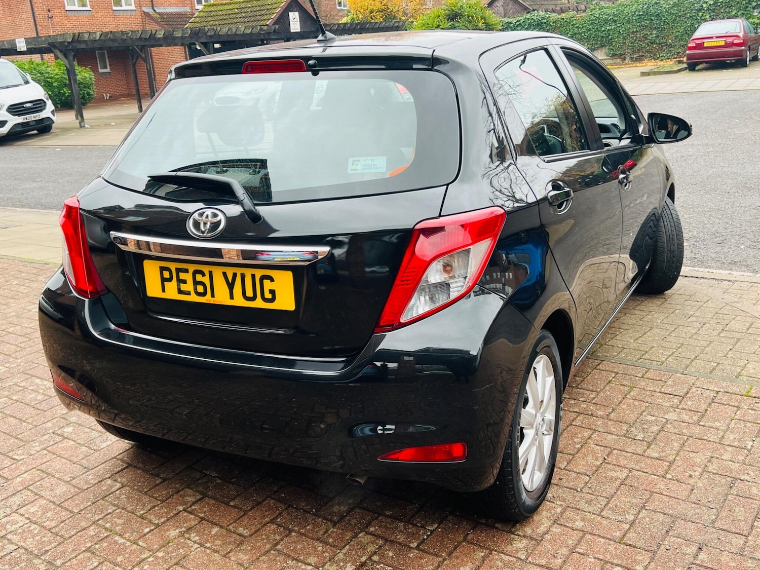 Used Toyota Yaris 2011 for sale - 76866060: Photo 26