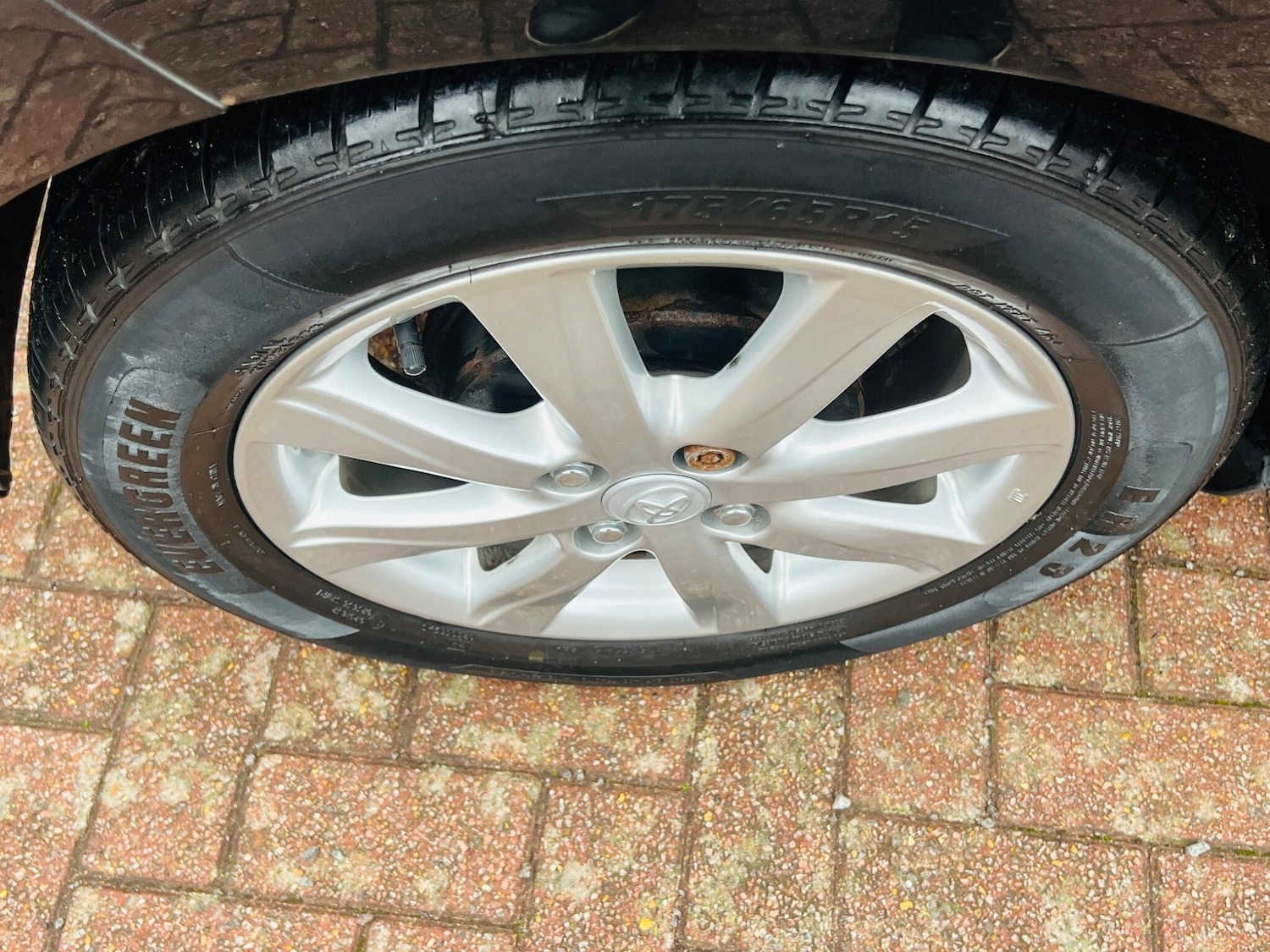 Used Toyota Yaris 2011 for sale - 76866060: Photo 36