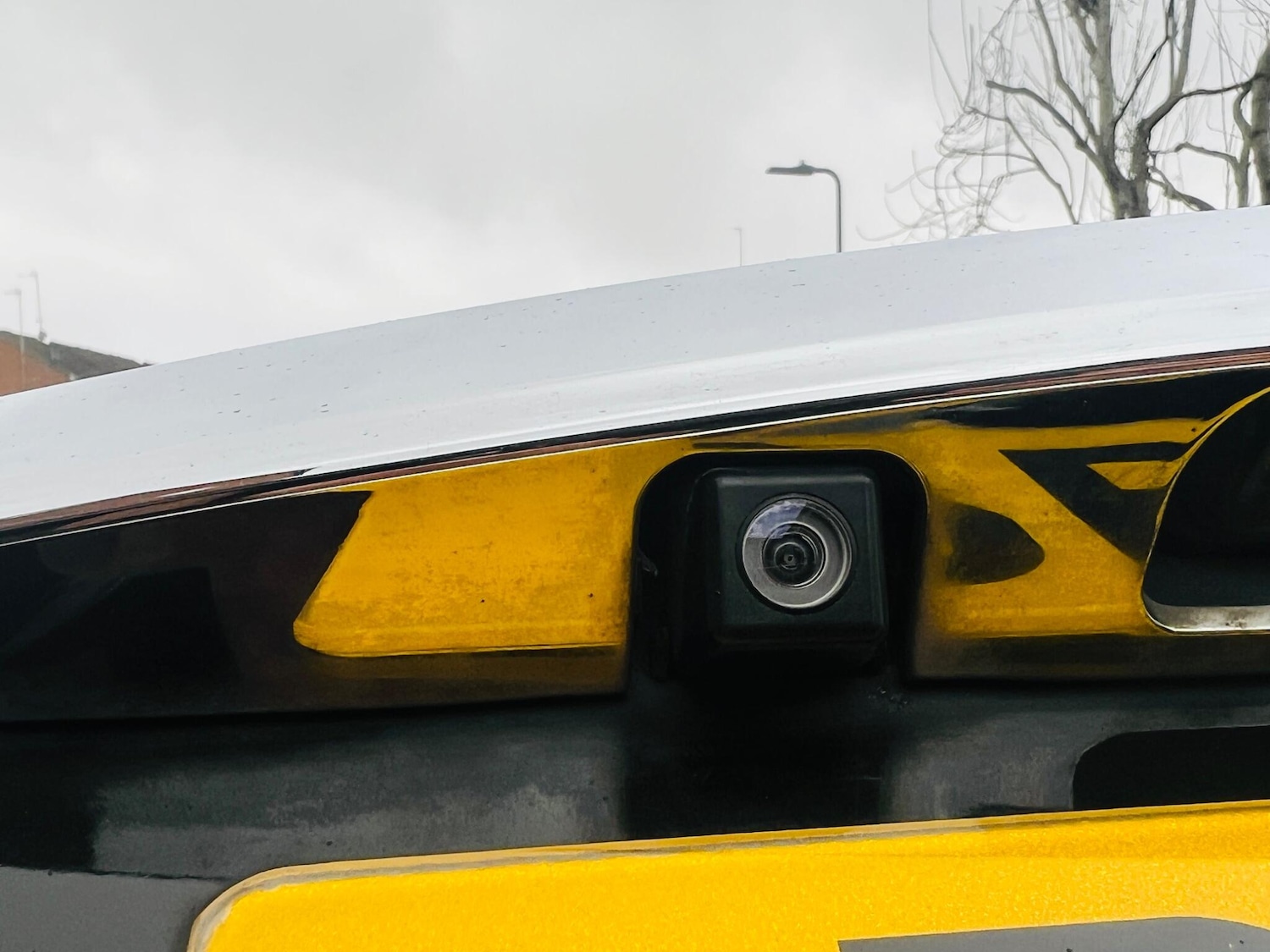 Used Toyota Yaris 2011 for sale - 76866060: Photo 48