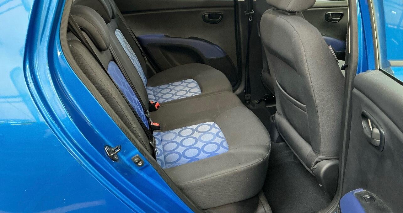 Used Hyundai i10 2010 for sale - 76866428: Photo 9