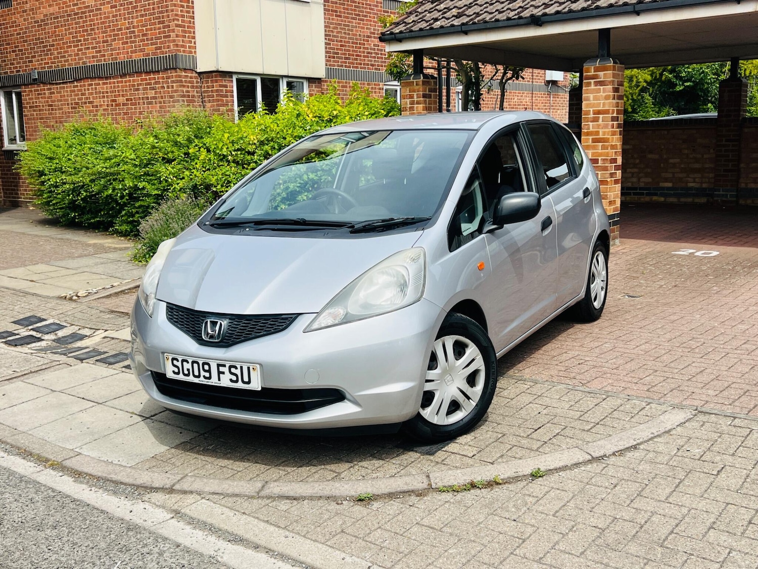 Used Honda Jazz 2009 for sale - 76727125: Photo 2