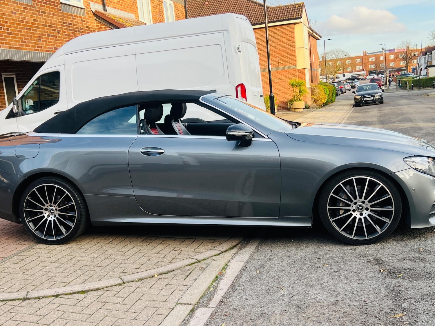 Used Mercedes-Benz E Class 2020 for sale - 76912909: Photo 27