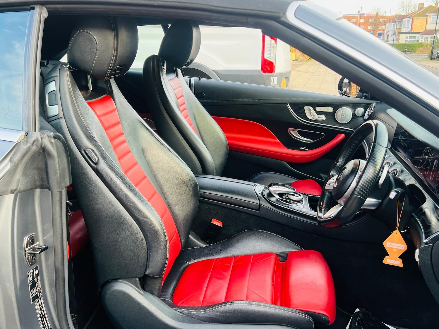 Used Mercedes-Benz E Class 2020 for sale - 76912909: Photo 37