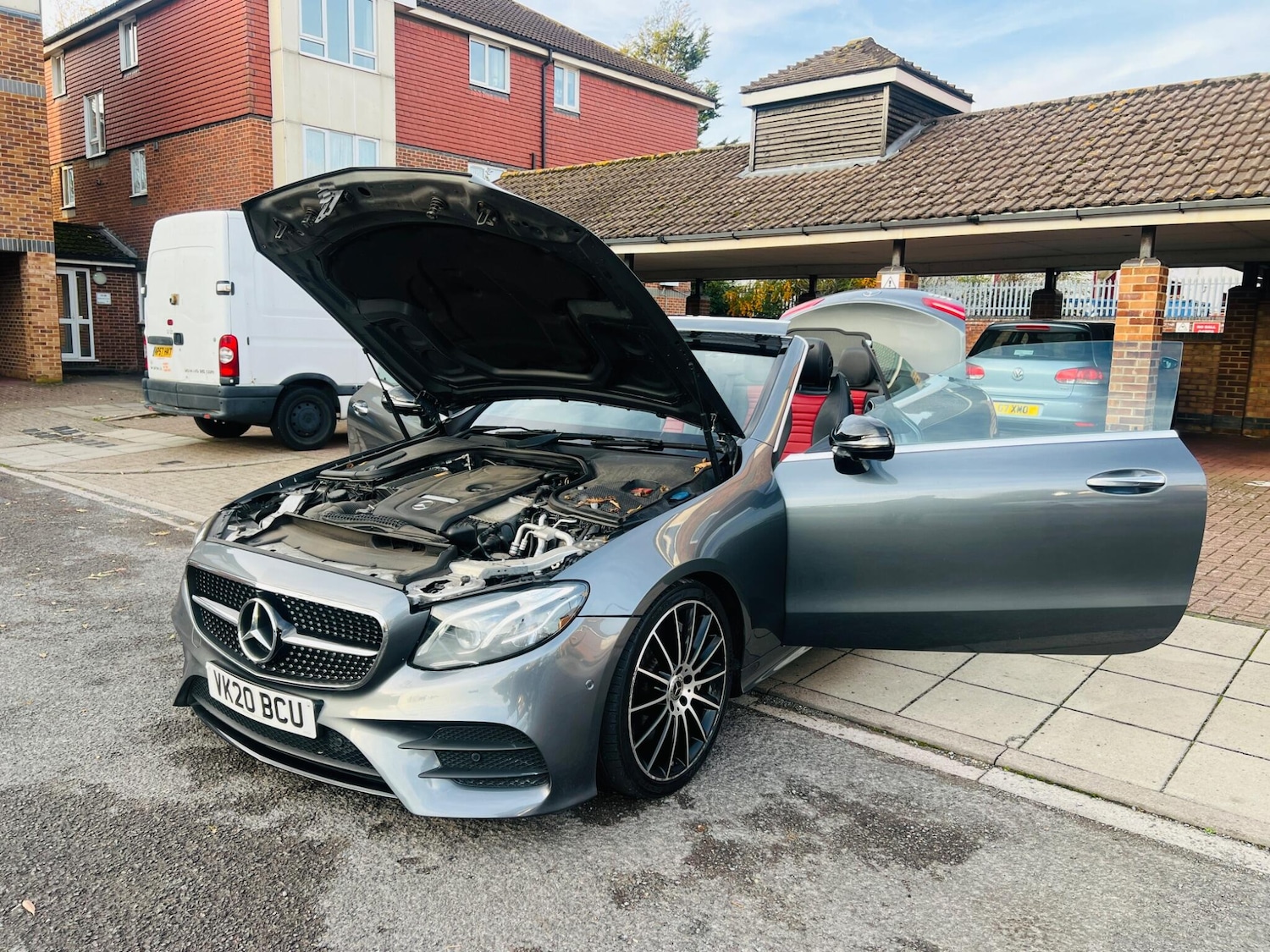 Used Mercedes-Benz E Class 2020 for sale - 76912909: Photo 4