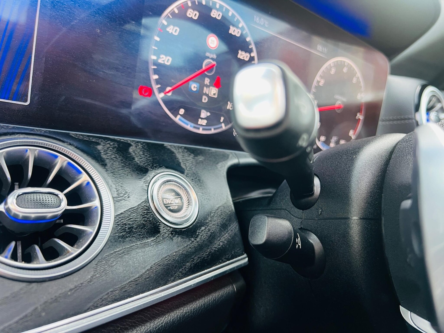 Used Mercedes-Benz E Class 2020 for sale - 76912909: Photo 69