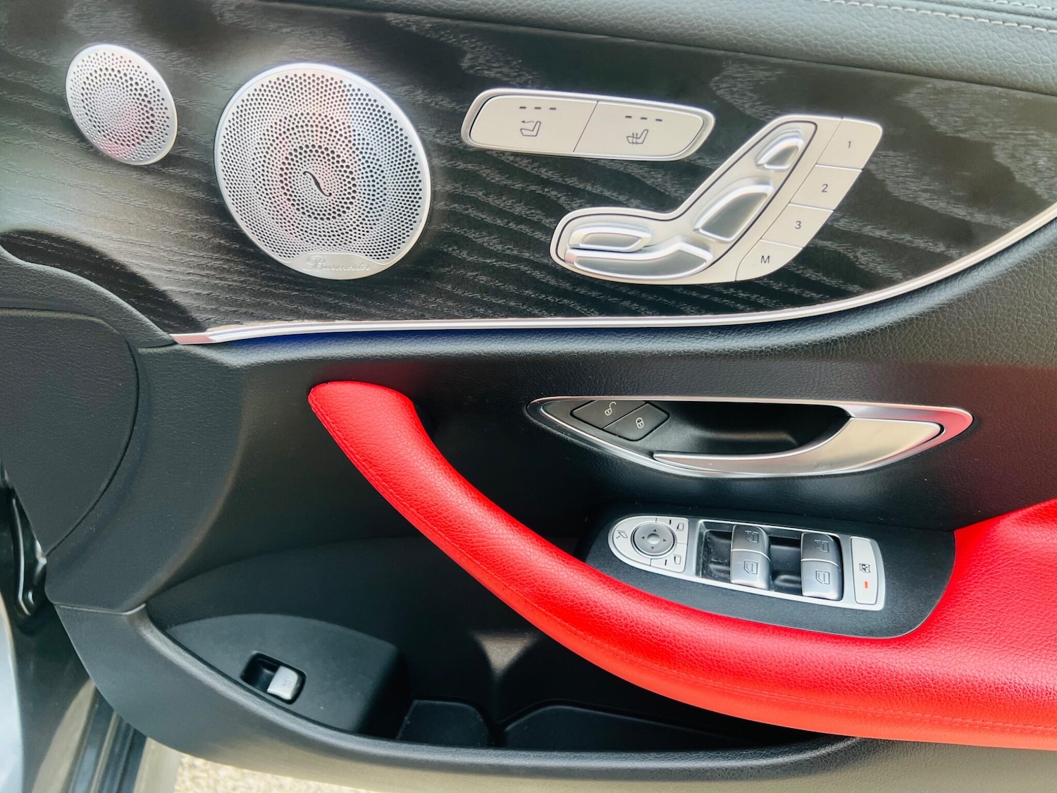 Used Mercedes-Benz E Class 2020 for sale - 76912909: Photo 70