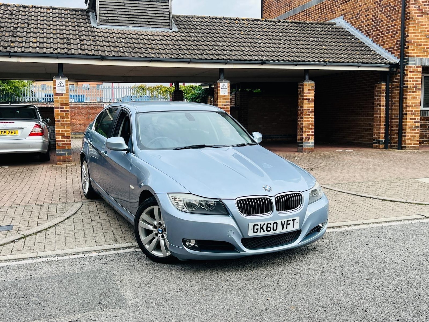 Used BMW 3 Series 2010 for sale - 76486838: Photo 9