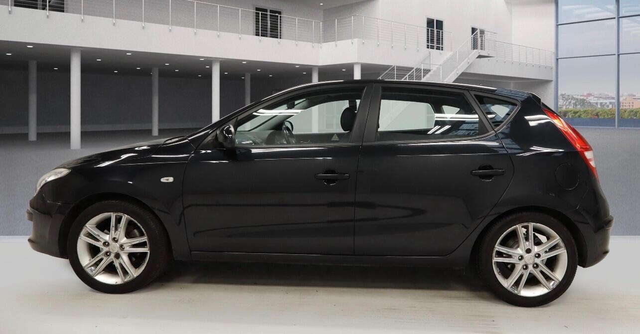 Used Hyundai i30 2007 for sale - 76912787: Photo 6