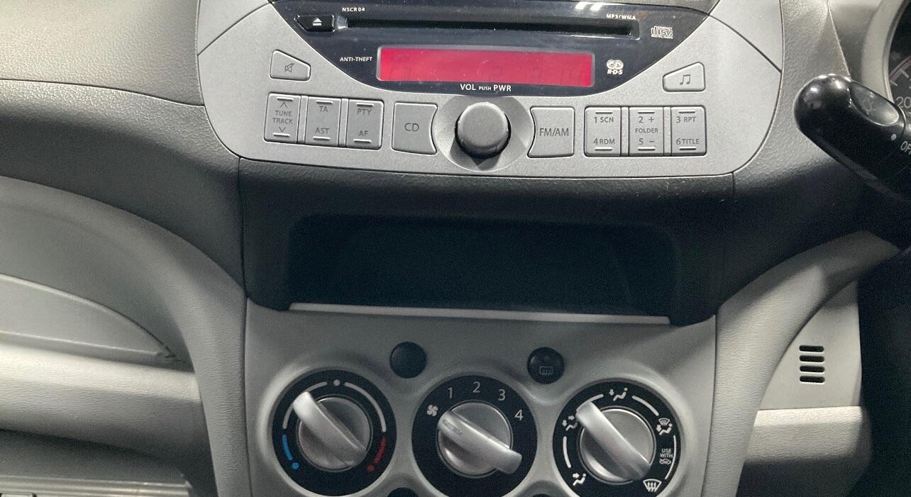 Used Nissan Pixo 2011 for sale - 77052480: Photo 7