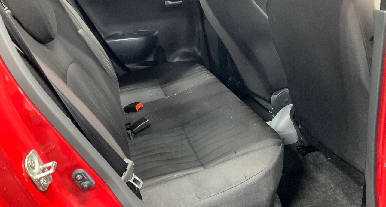 Used Nissan Pixo 2011 for sale - 77052480: Photo 9