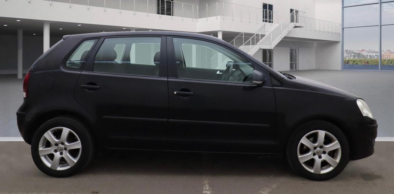 Used Volkswagen Polo 2009 for sale - 76521779: Photo 5