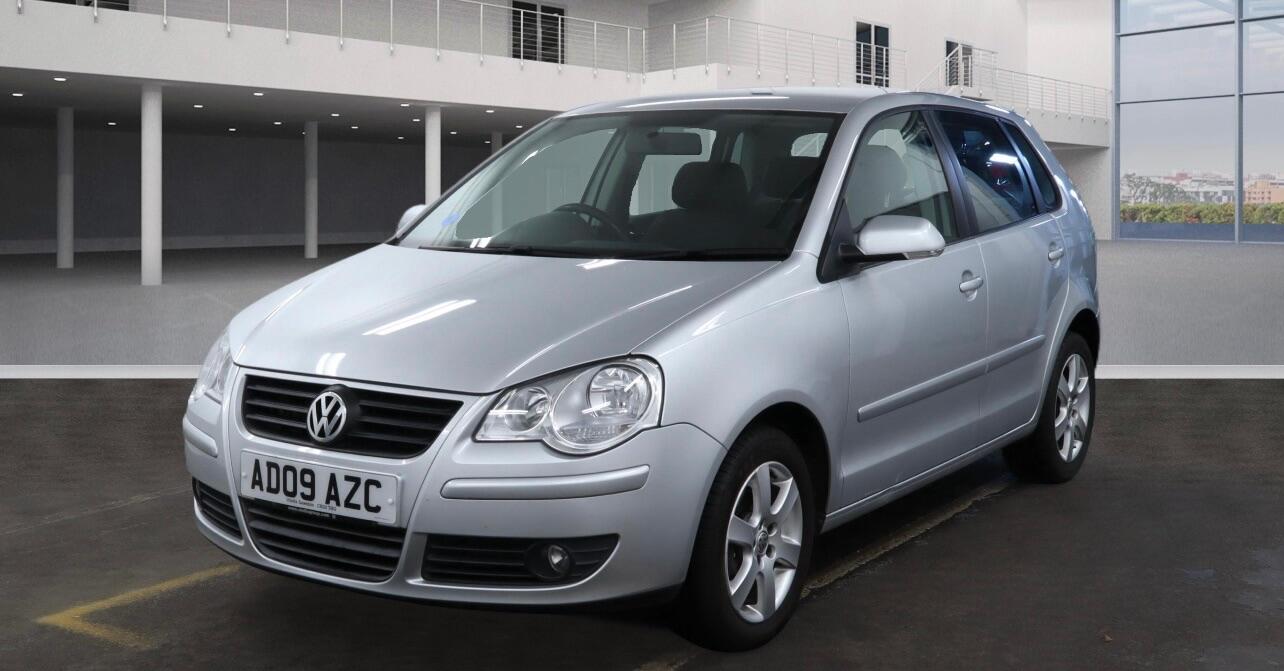 Used Volkswagen Polo for sale - 77074702: Photo 2