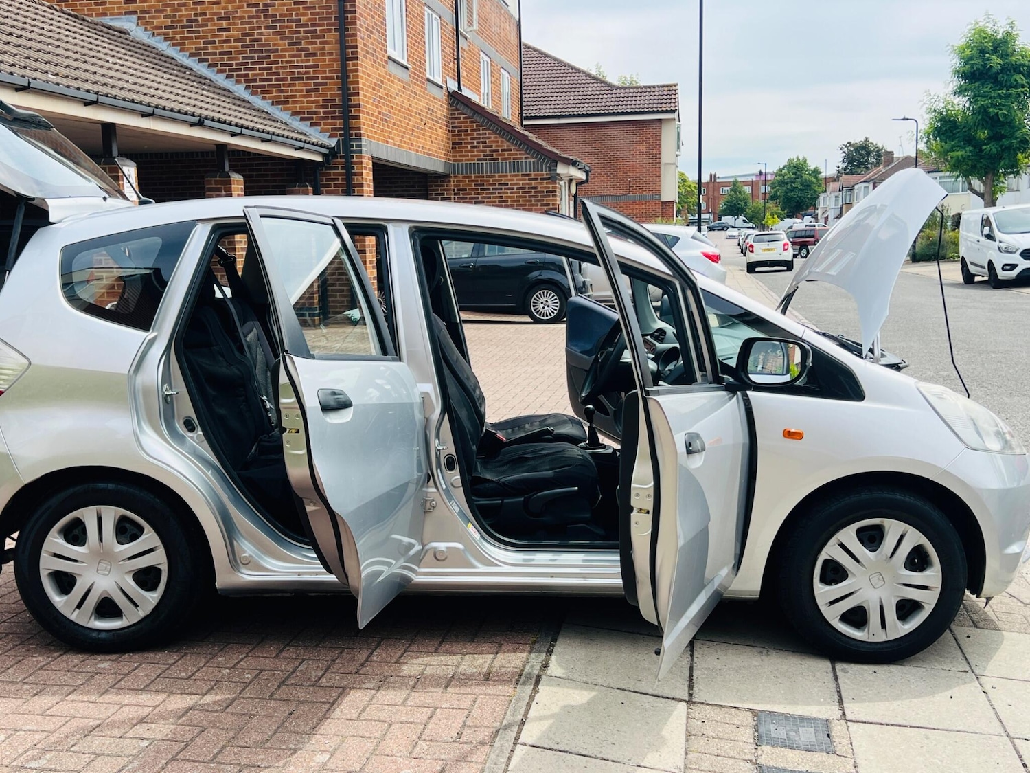 Used Honda Jazz 2009 for sale - 76701289: Photo 14