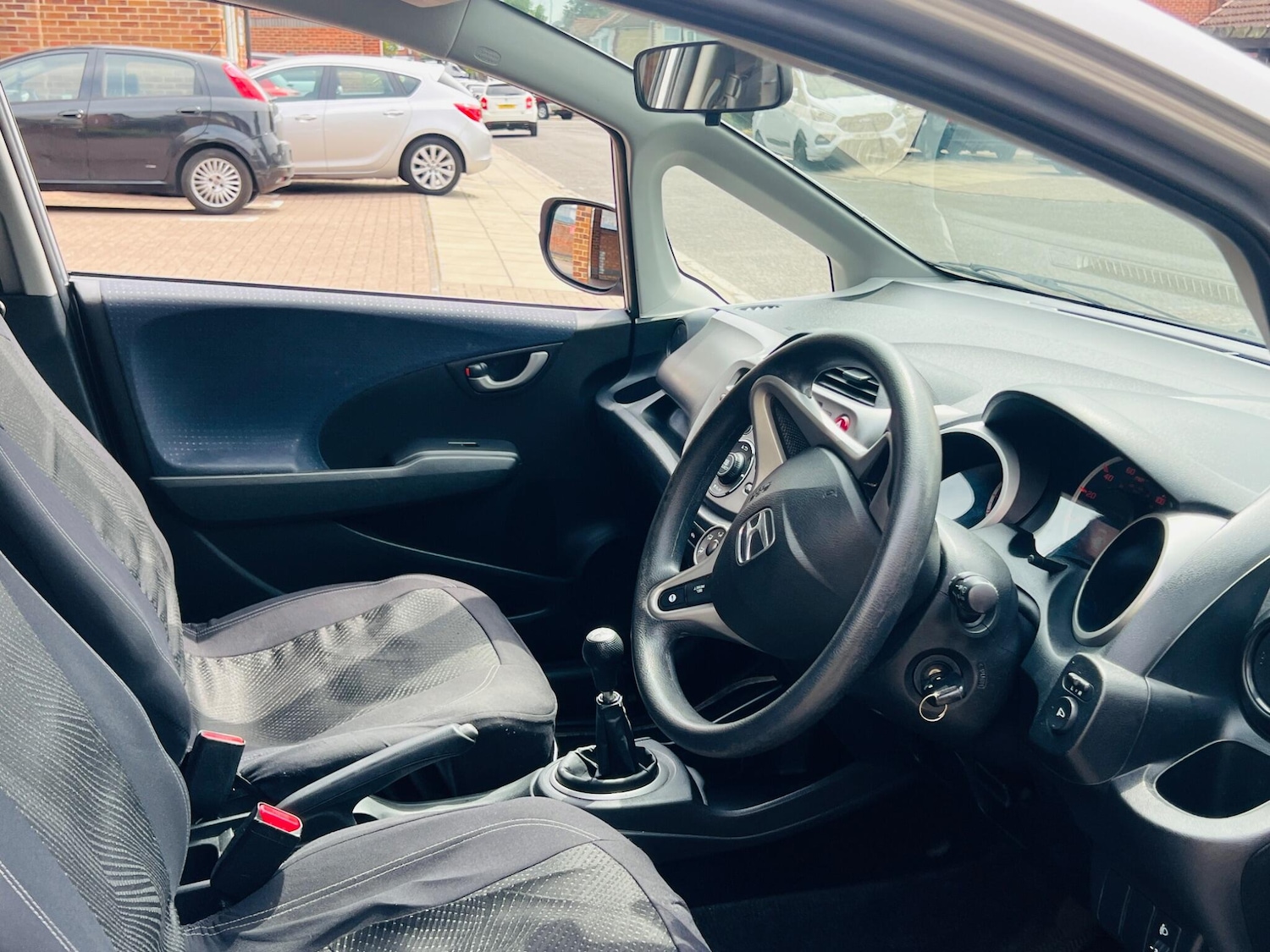 Used Honda Jazz 2009 for sale - 76701289: Photo 23