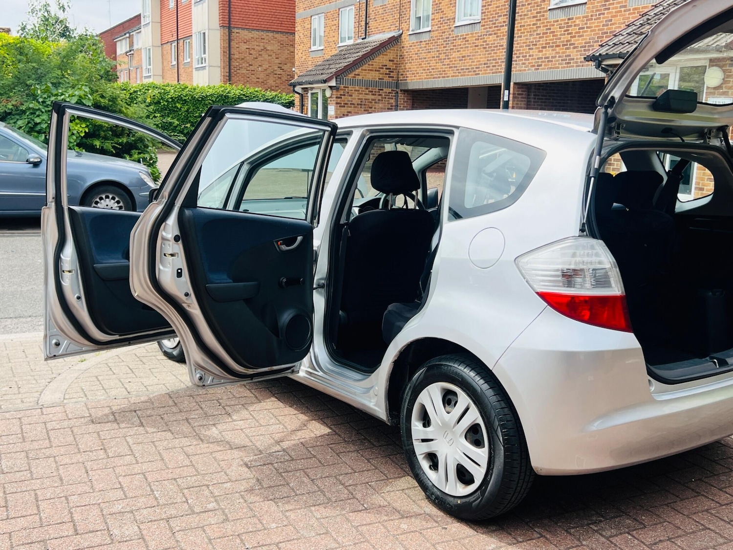 Used Honda Jazz 2009 for sale - 76701289: Photo 5