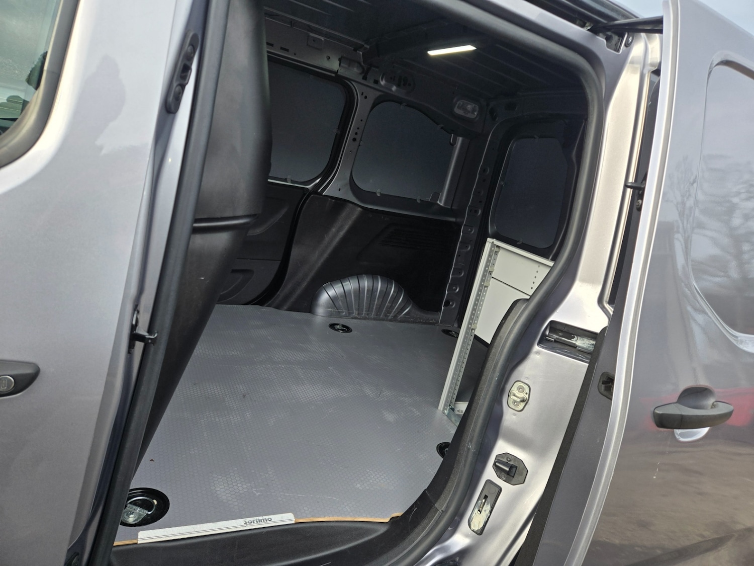 Used Vauxhall Combo 2019 for sale - 77260922: Photo 6