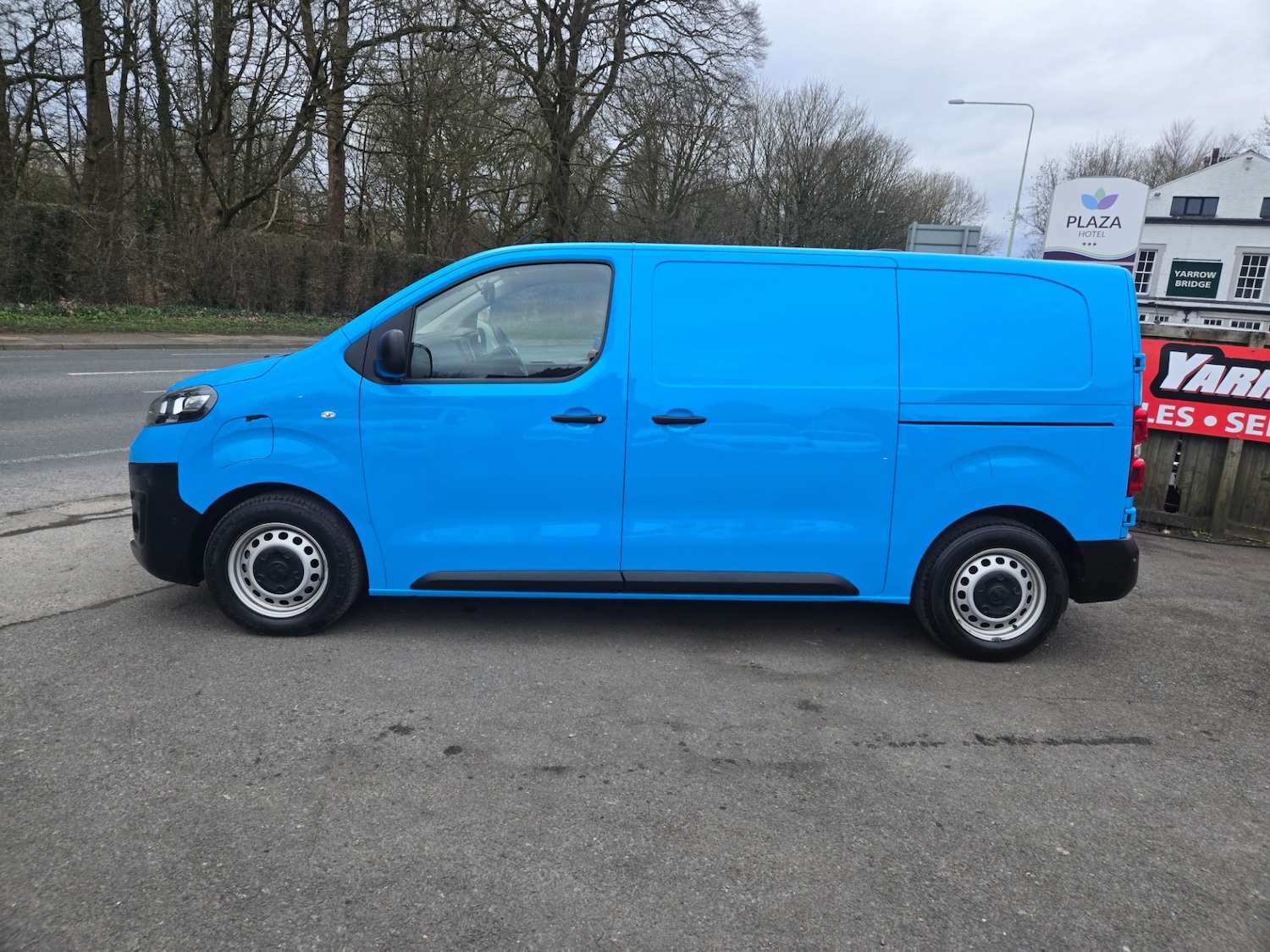 Used Vauxhall Vivaro 2022 for sale - 77822122: Photo 4
