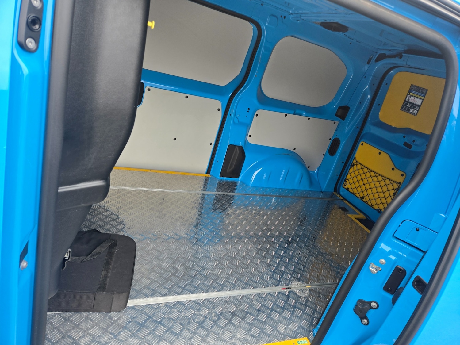 Used Vauxhall Vivaro 2022 for sale - 77822122: Photo 6