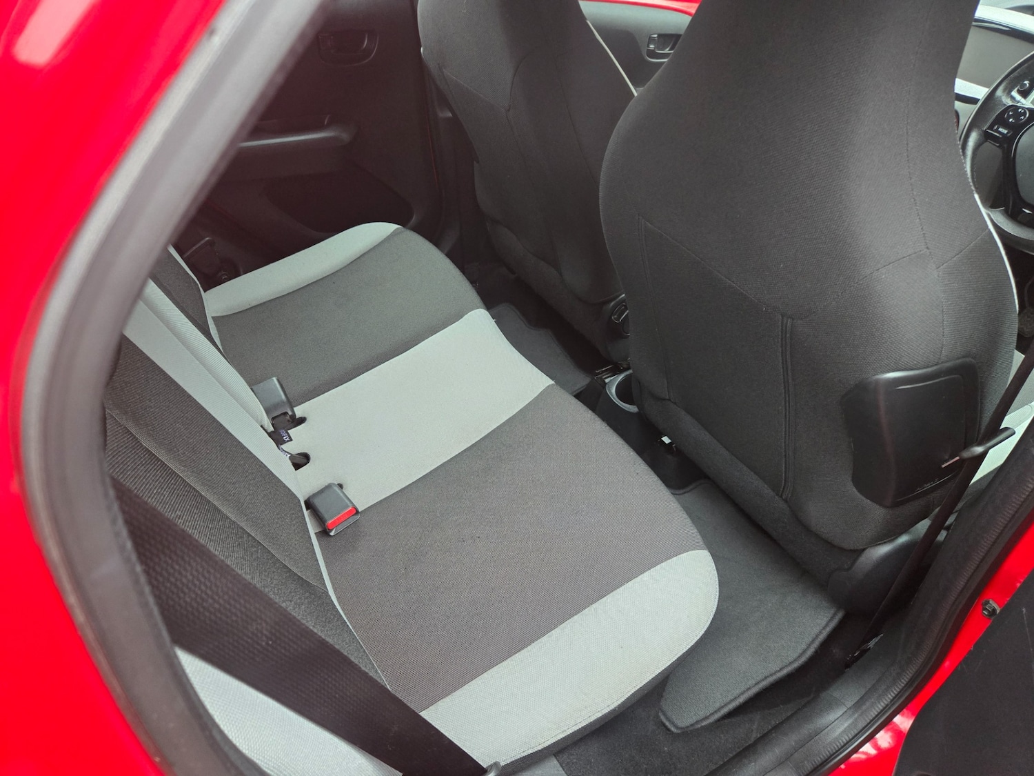 Used Toyota AYGO 2015 for sale - 76564955: Photo 12