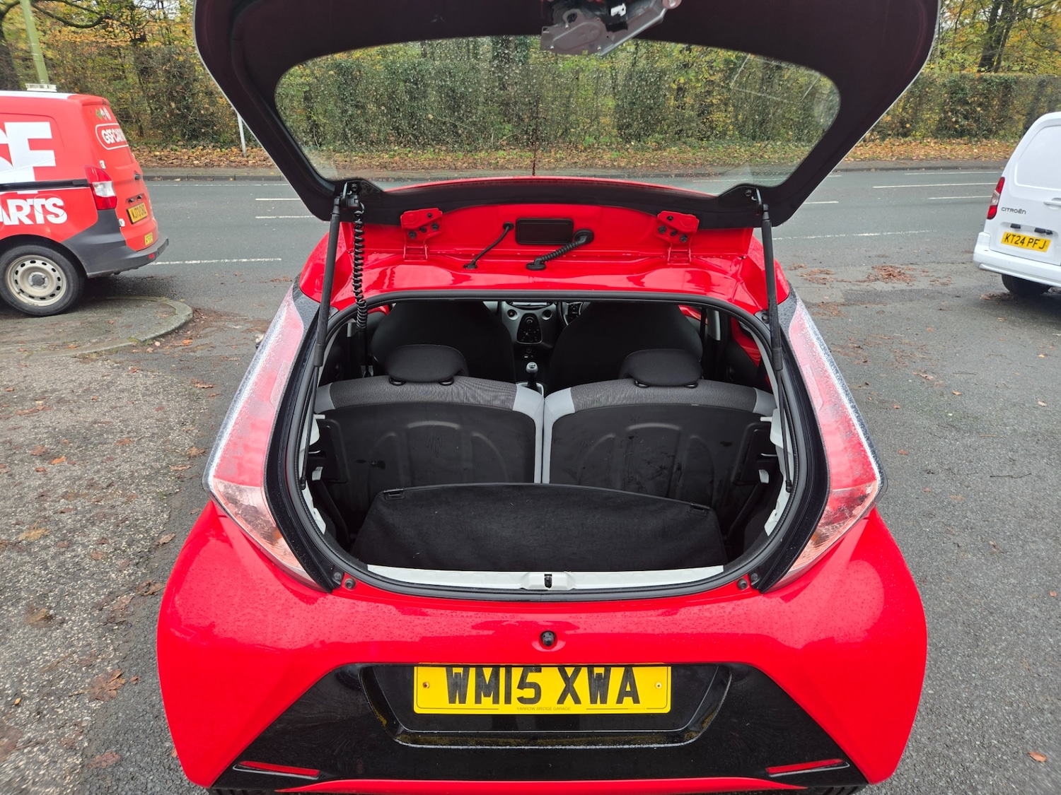 Used Toyota AYGO 2015 for sale - 76564955: Photo 9