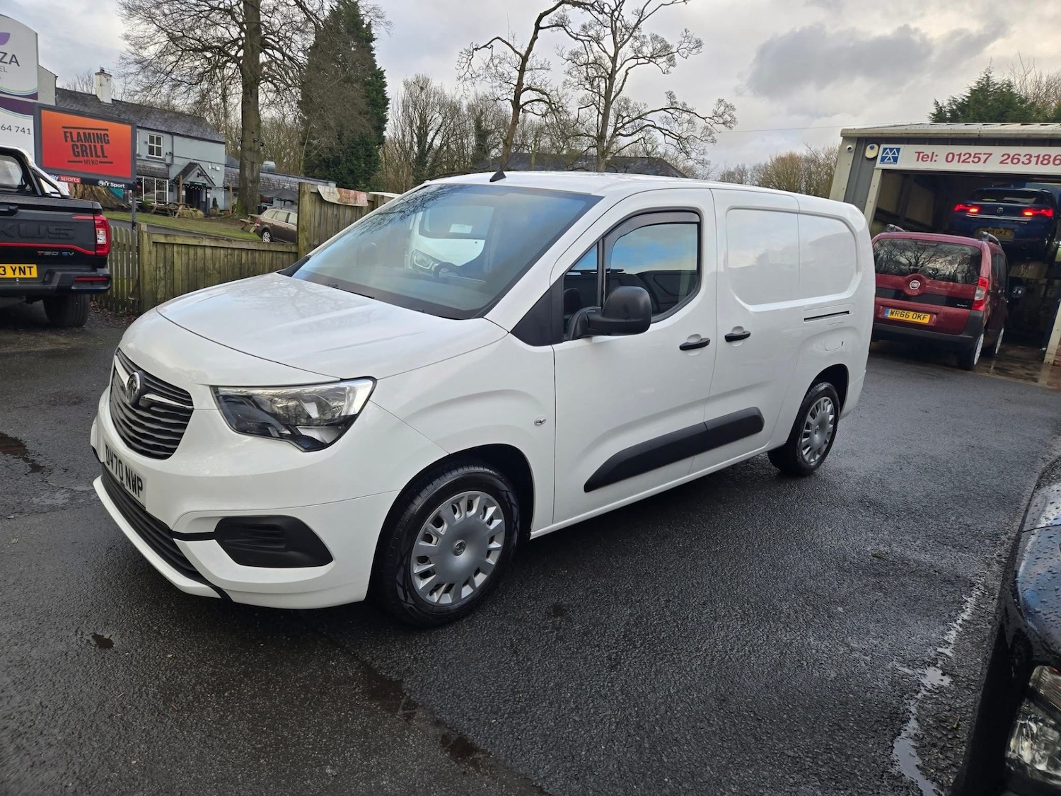 Used Vauxhall Combo 2020 for sale - 76881625: Photo 1