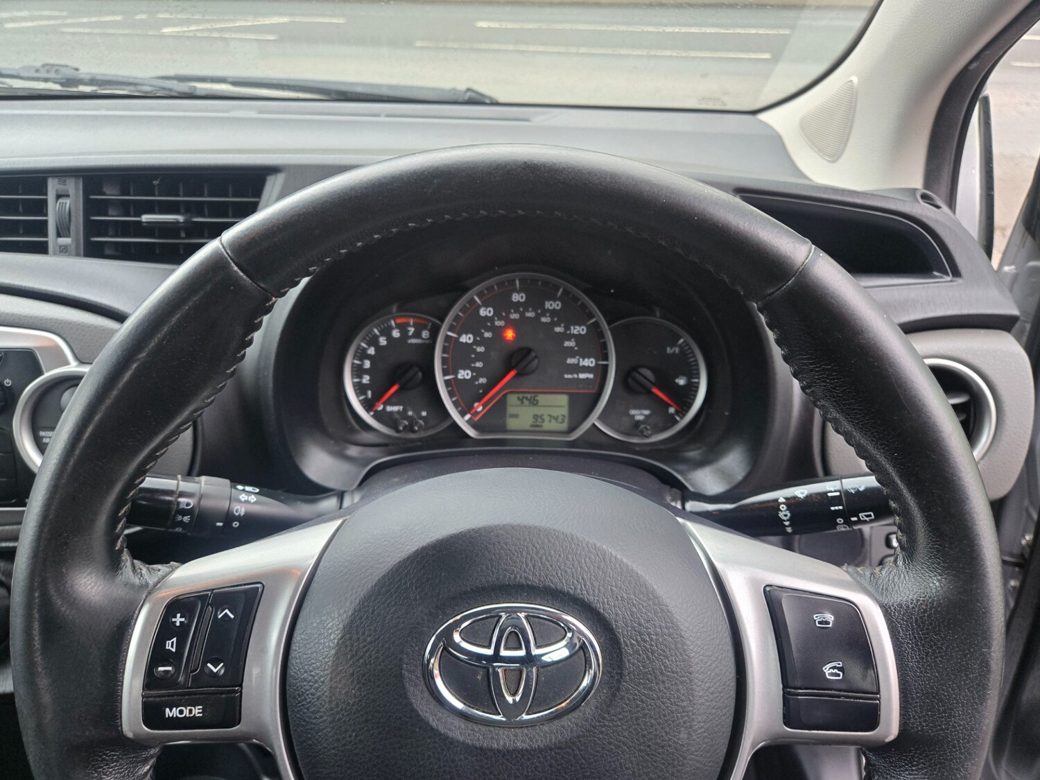 Used Toyota Yaris 2013 for sale - 78004691: Photo 14