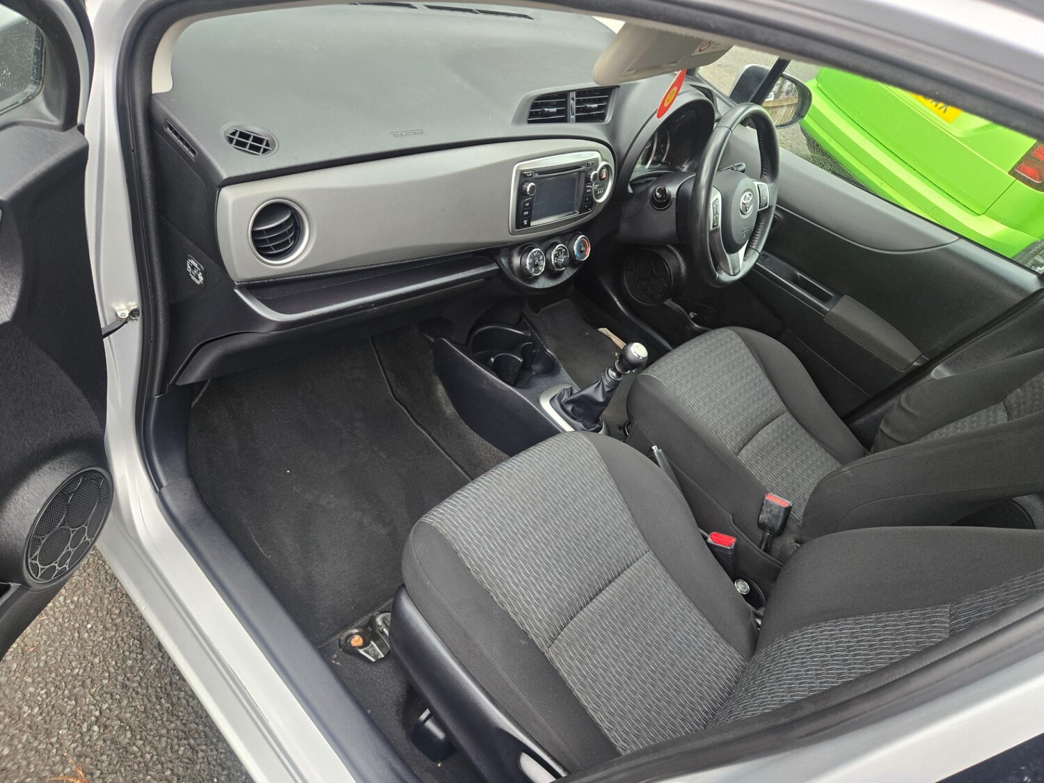 Used Toyota Yaris 2013 for sale - 78004691: Photo 5