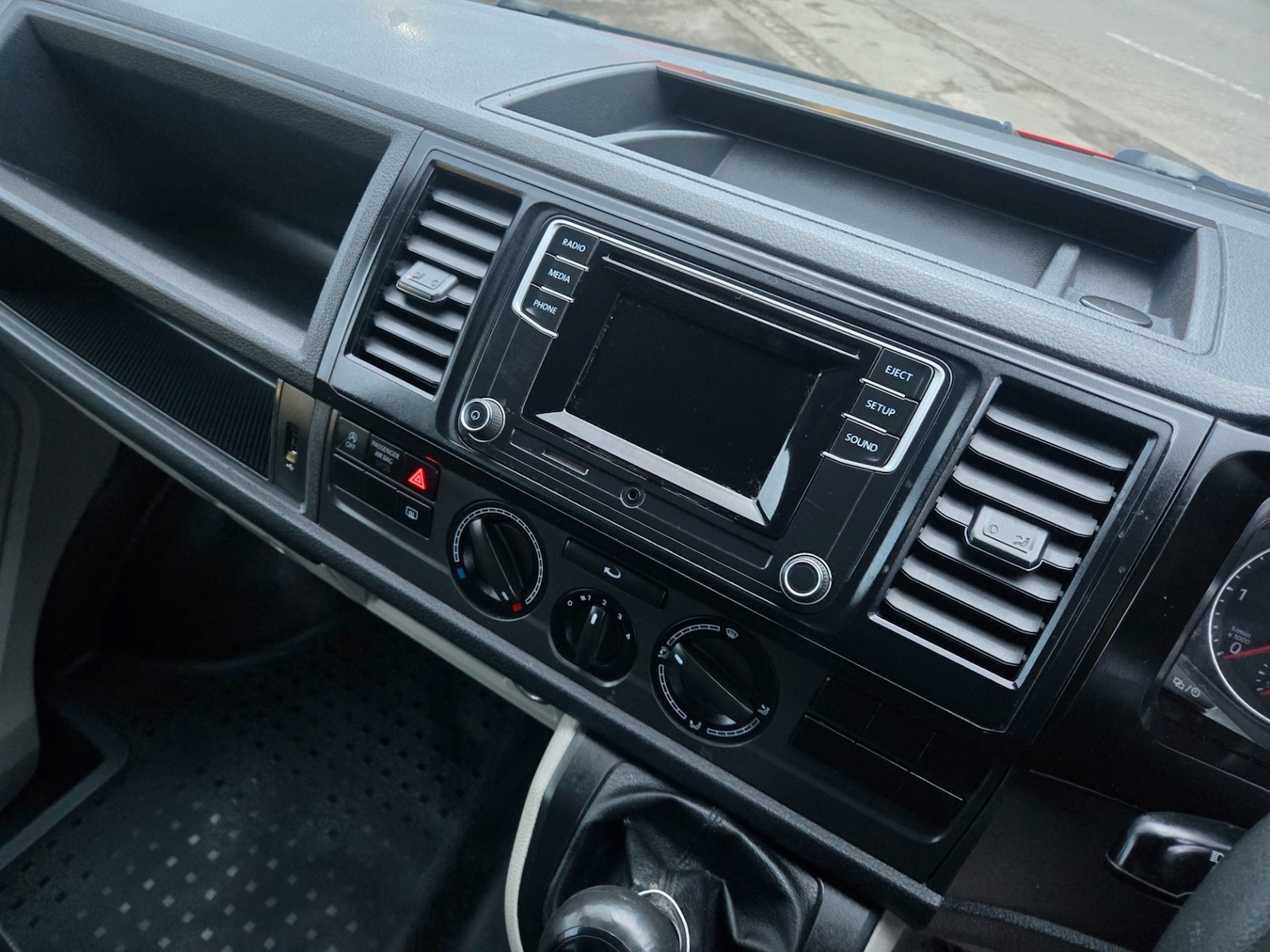 Used Volkswagen Transporter 2018 for sale - 77367262: Photo 16