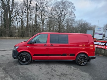 Used Volkswagen Transporter 2018 for sale - 77367262: Photo