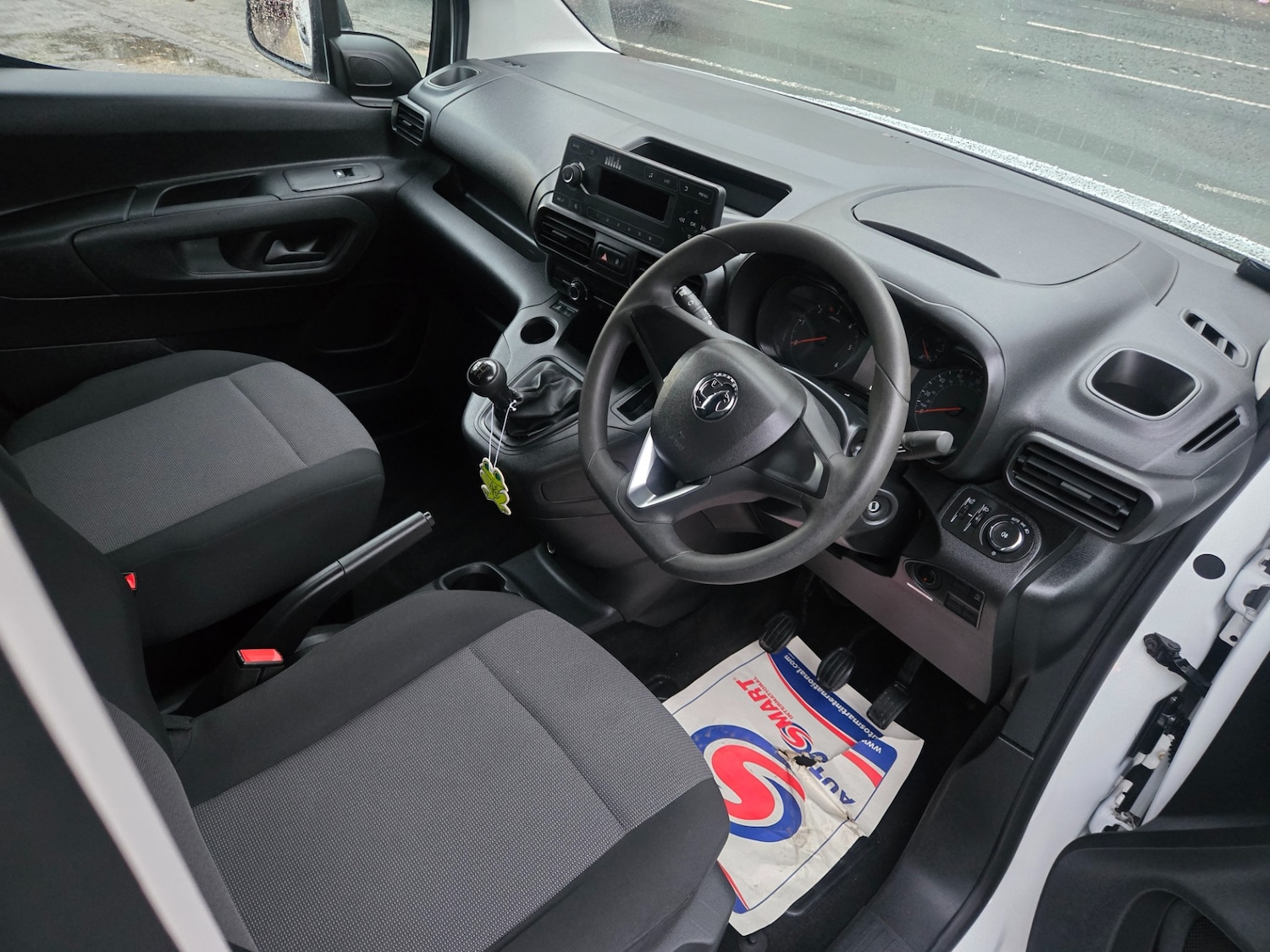 Used Vauxhall Combo 2019 for sale - 76984403: Photo 12