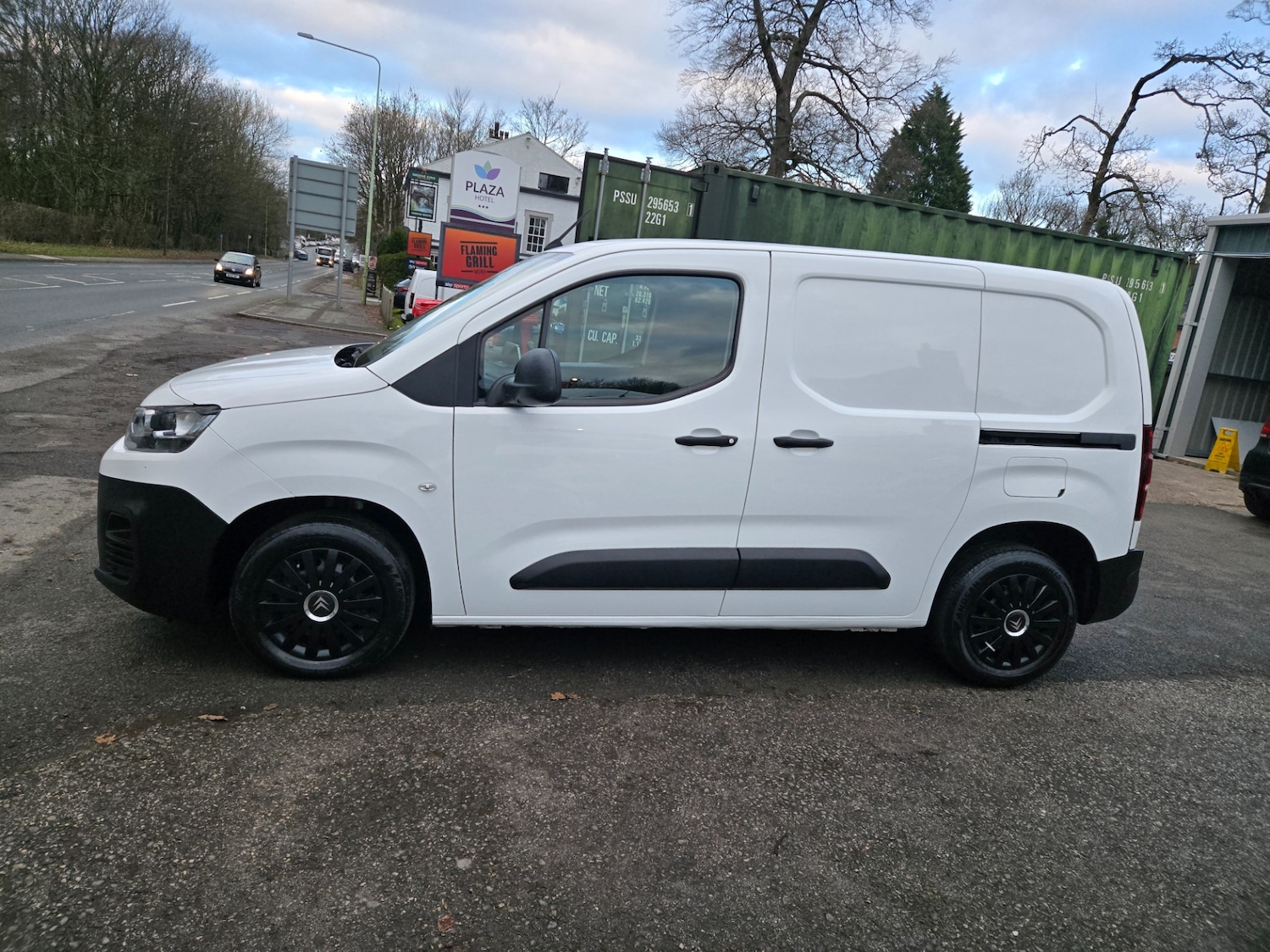 Used Citroen Berlingo 2019 for sale - 76908153: Photo 4