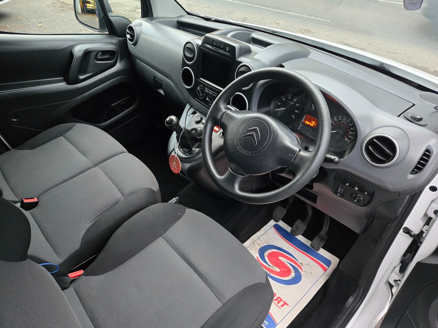 Used Citroen Berlingo 2018 for sale - 76918201: Photo 10