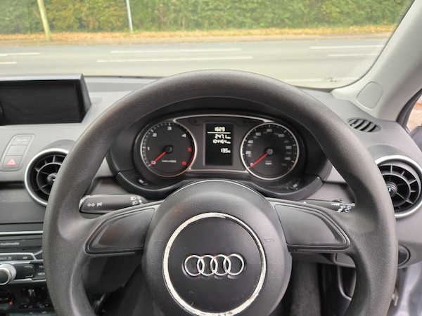 Used Audi A1 2015 for sale - 72602940: Photo 11