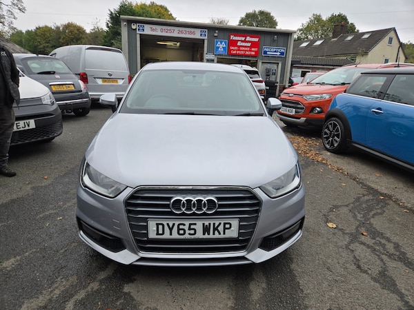 Used Audi A1 2015 for sale - 72602940: Photo 2