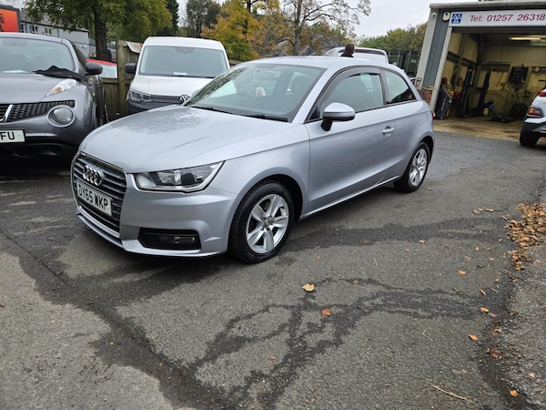 Used Audi A1 2015 for sale - 72602940: Photo 3