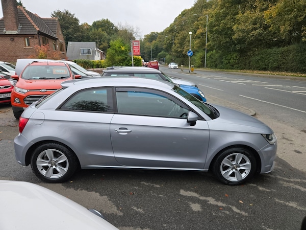 Used Audi A1 2015 for sale - 72602940: Photo 9
