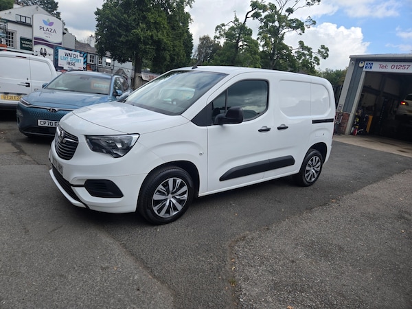 Used Vauxhall Combo 2020 for sale - 75690504: Photo 3