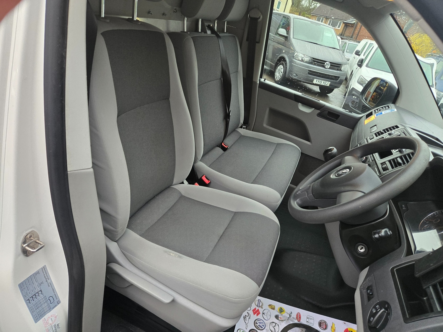 Used Volkswagen Transporter 2015 for sale - 77915442: Photo 20