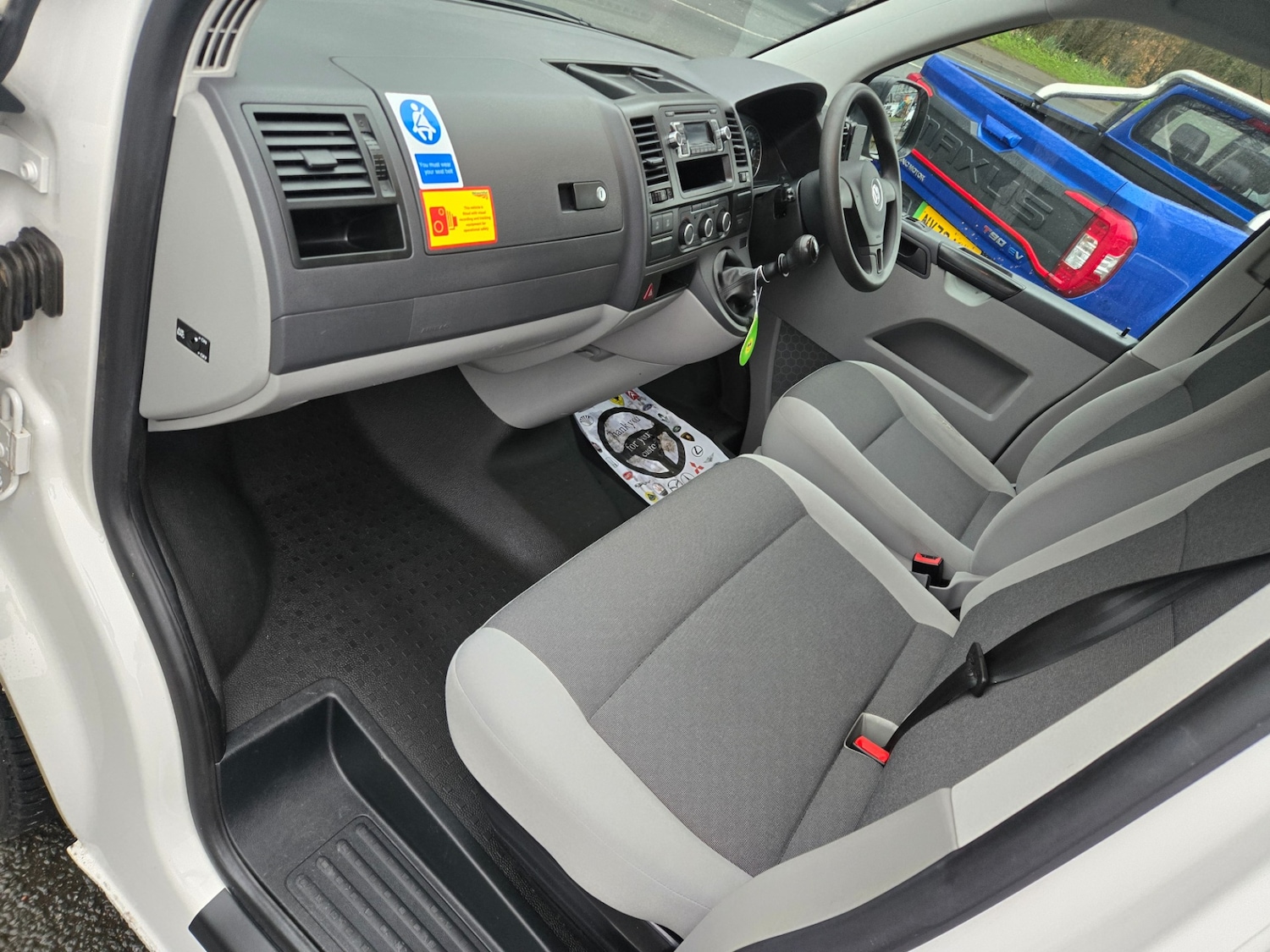 Used Volkswagen Transporter 2015 for sale - 77915442: Photo 4