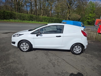 Used Ford Fiesta 2017 for sale - 78270259: Photo