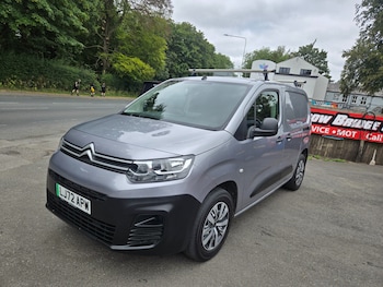 Used Citroen Berlingo 2023 for sale - 79330030: Photo