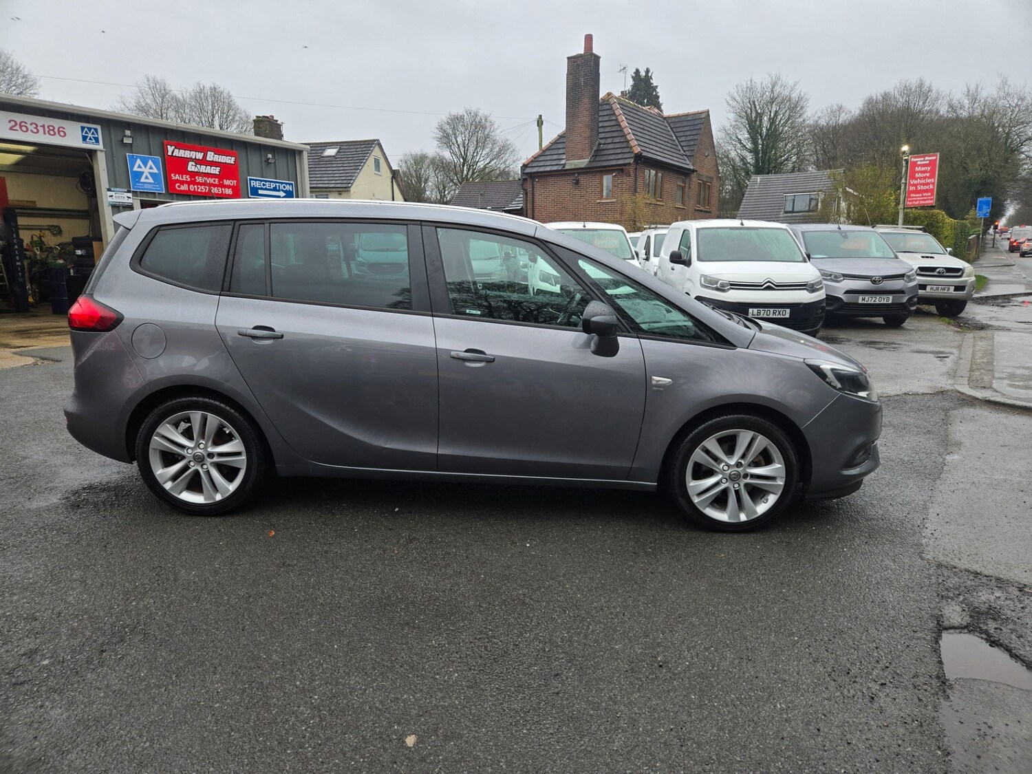 Used Vauxhall Zafira 2017 for sale - 77718336: Photo 10