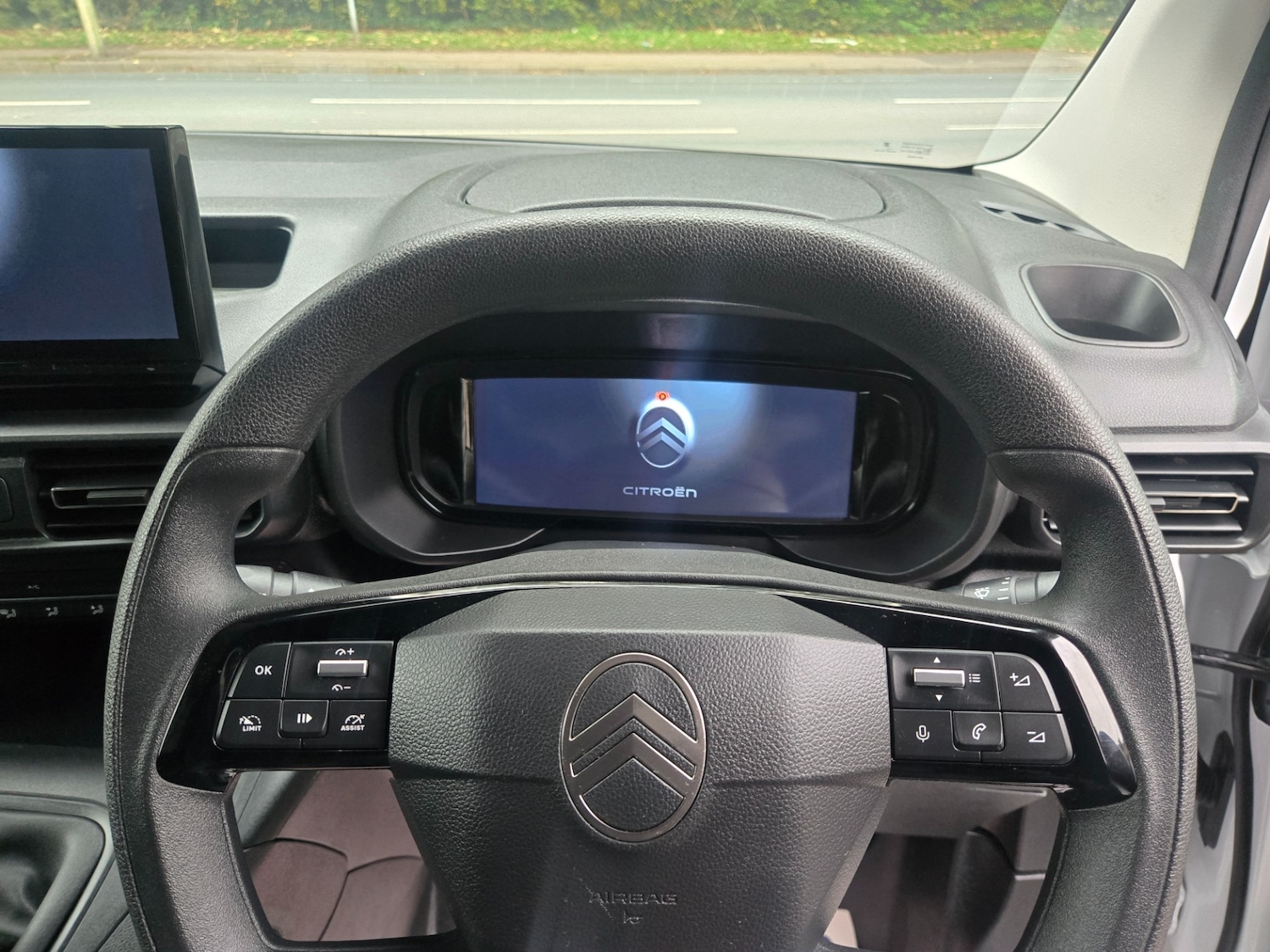 Used Citroen Berlingo 2024 for sale - 76290061: Photo 14